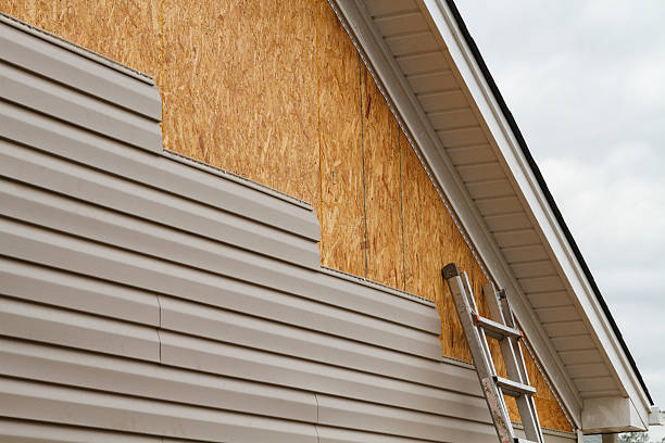24/7 Emergency Siding experts in Manchester, TN